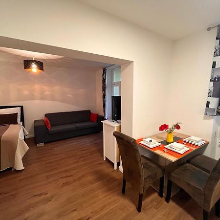 Amazing Apartment Zborovska Prague Extérieur photo