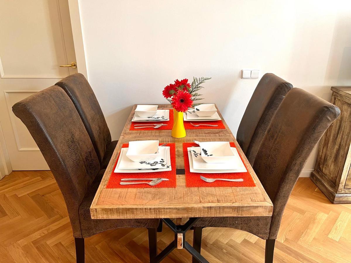 Amazing Apartment Zborovska Prague Extérieur photo